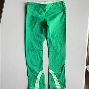 Lululemon crop leggings